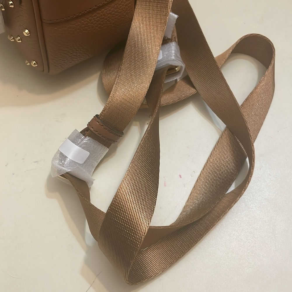 Michael Kors Elliot Extra Small Leather Convertible Messenger Backpack NWT! - Picture 10 of 10